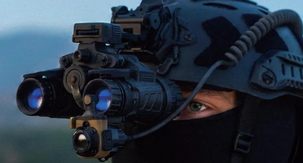 QCNV ELF-C PRO clip-on thermal imager